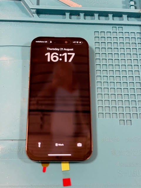 Fully working iPhone 16 Pro screen after same-day LCD replacement at WeWork Fore Street EC2Y