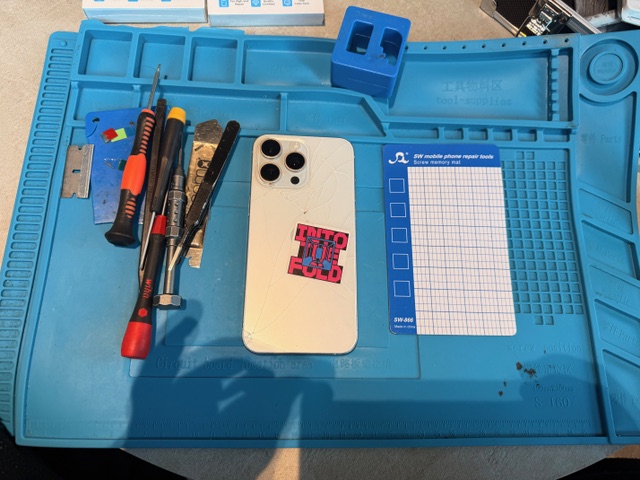 Mobile iPhone repair workstation ready on-site for iPhone 15 Pro Max screen and back glass repair